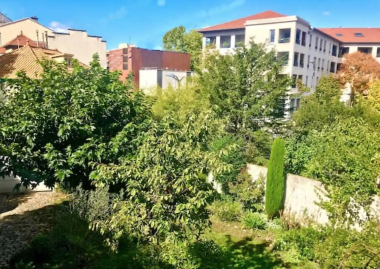 Ferienwohnung Le Balcon De Jules - Charmant Pied-A-Terre - Parking Possible Pour Vehicule De Moins De 4,40 M De Long Lyon Exterior foto